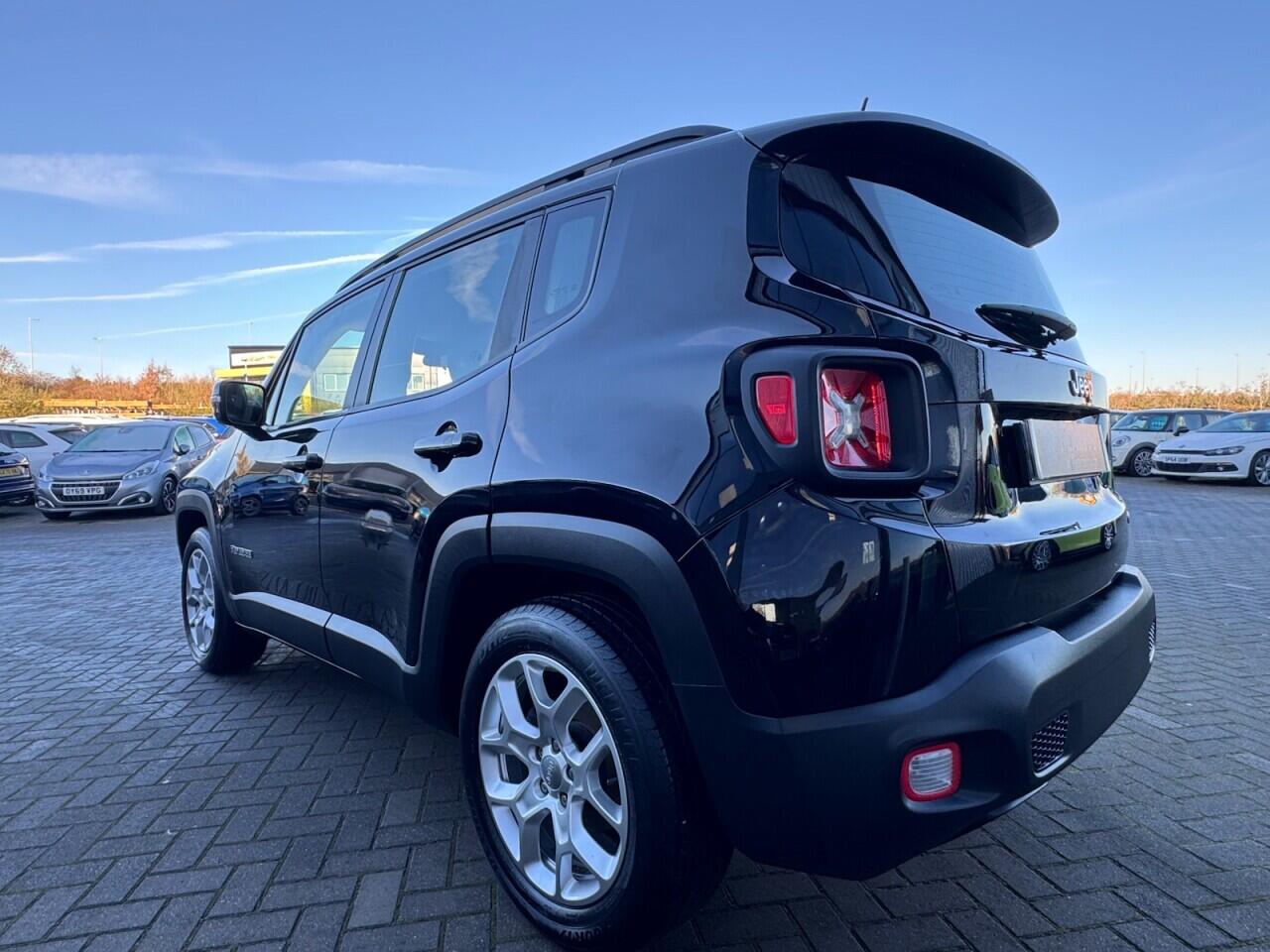 Used Jeep Renegade 2016 for sale - 76701847: Photo 25