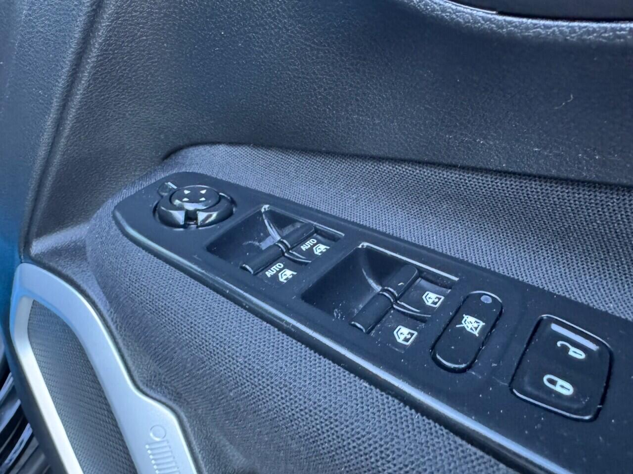 Used Jeep Renegade 2016 for sale - 76701847: Photo 53