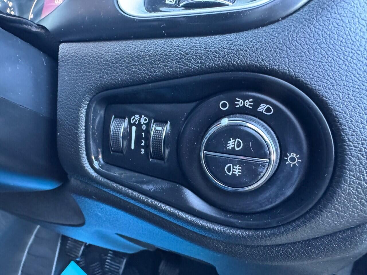 Used Jeep Renegade 2016 for sale - 76701847: Photo 54