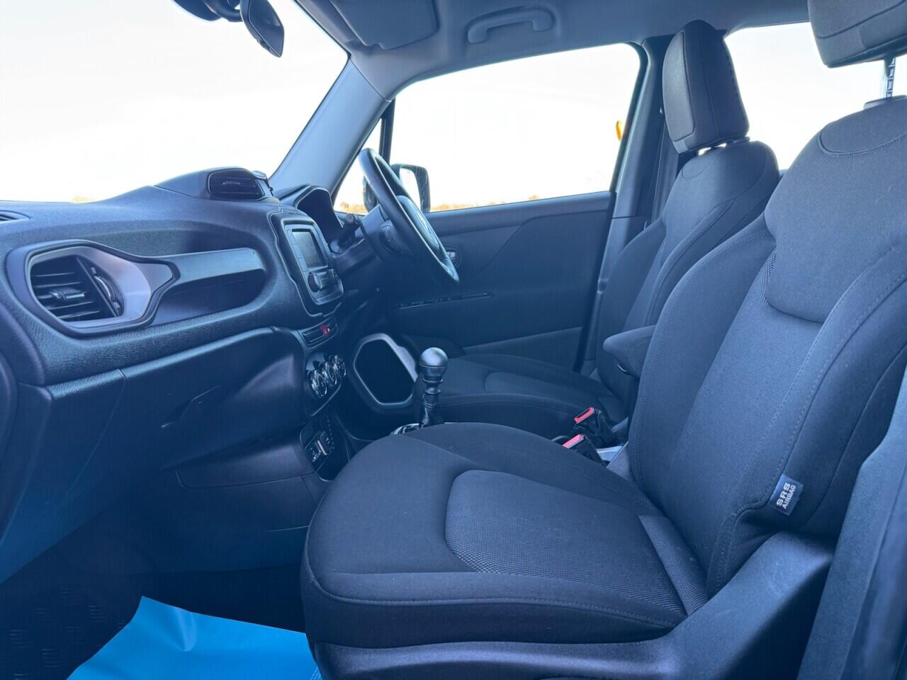 Used Jeep Renegade 2016 for sale - 76701847: Photo 8