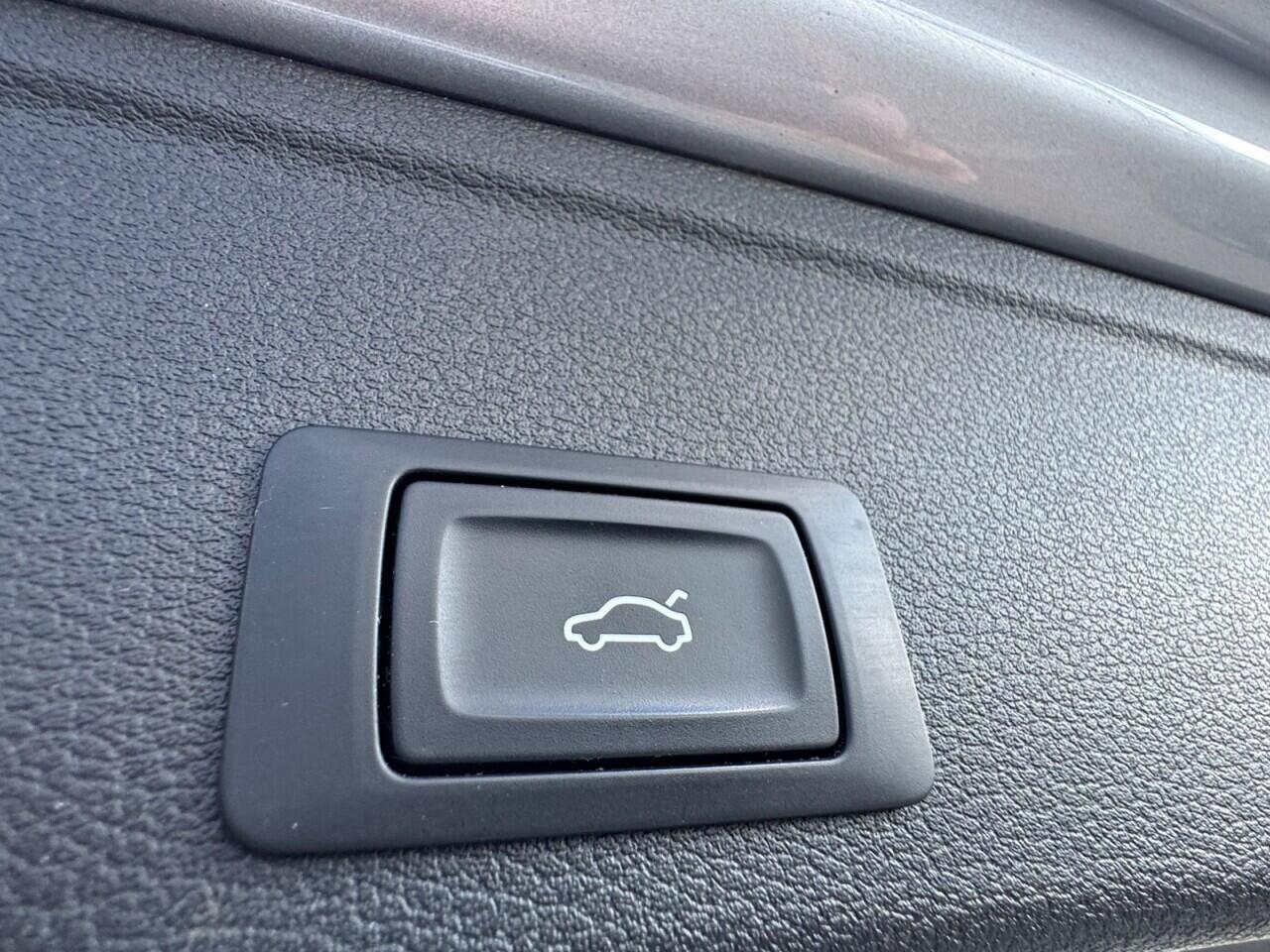 Used Audi A4 2017 for sale - 76702483: Photo 23