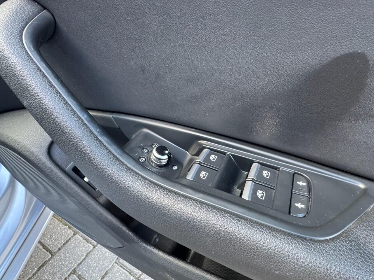 Used Audi A4 2017 for sale - 76702483: Photo 52