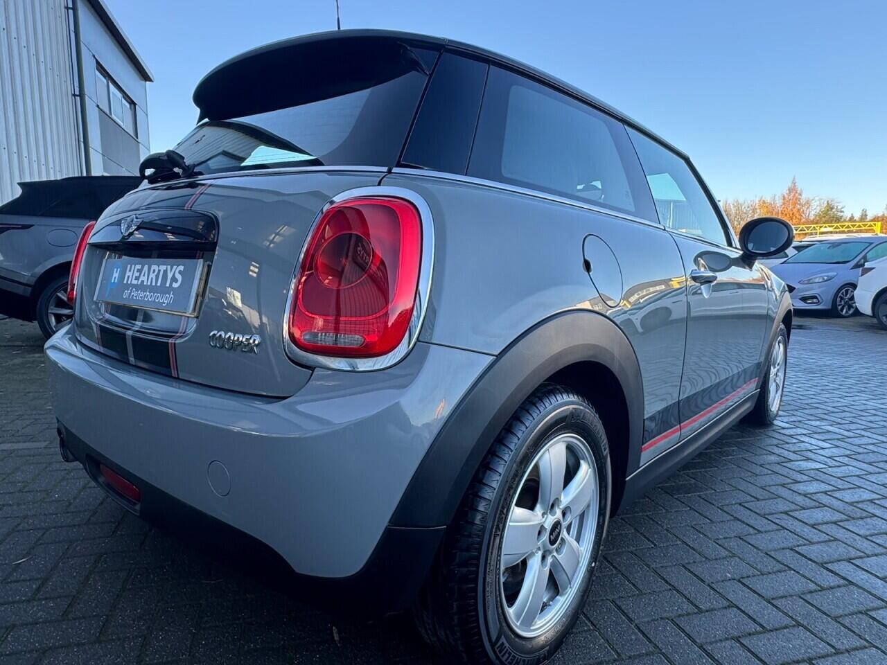 Used MINI Hatch 2018 for sale - 76765229: Photo 28