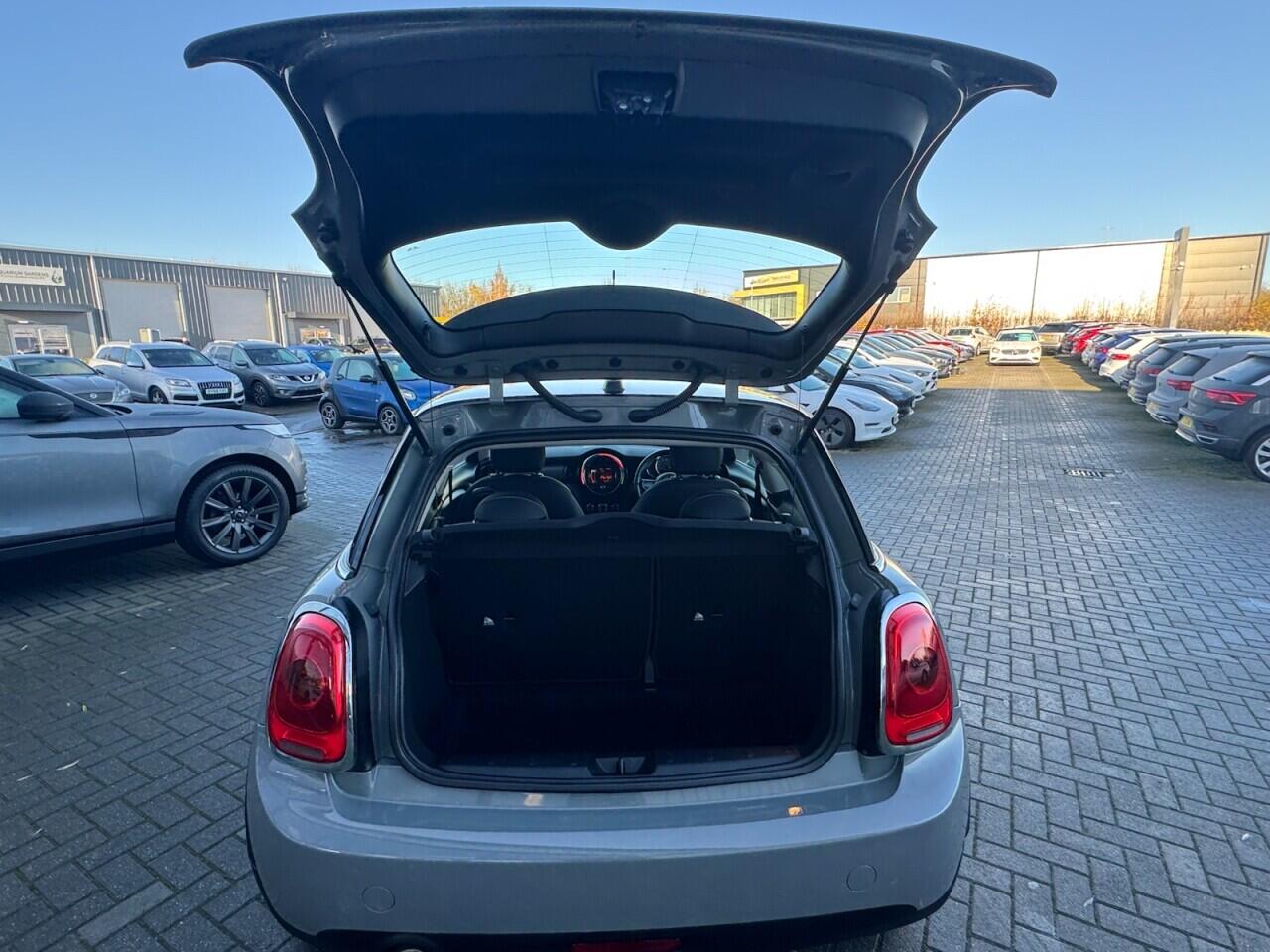 Used MINI Hatch 2018 for sale - 76765229: Photo 34
