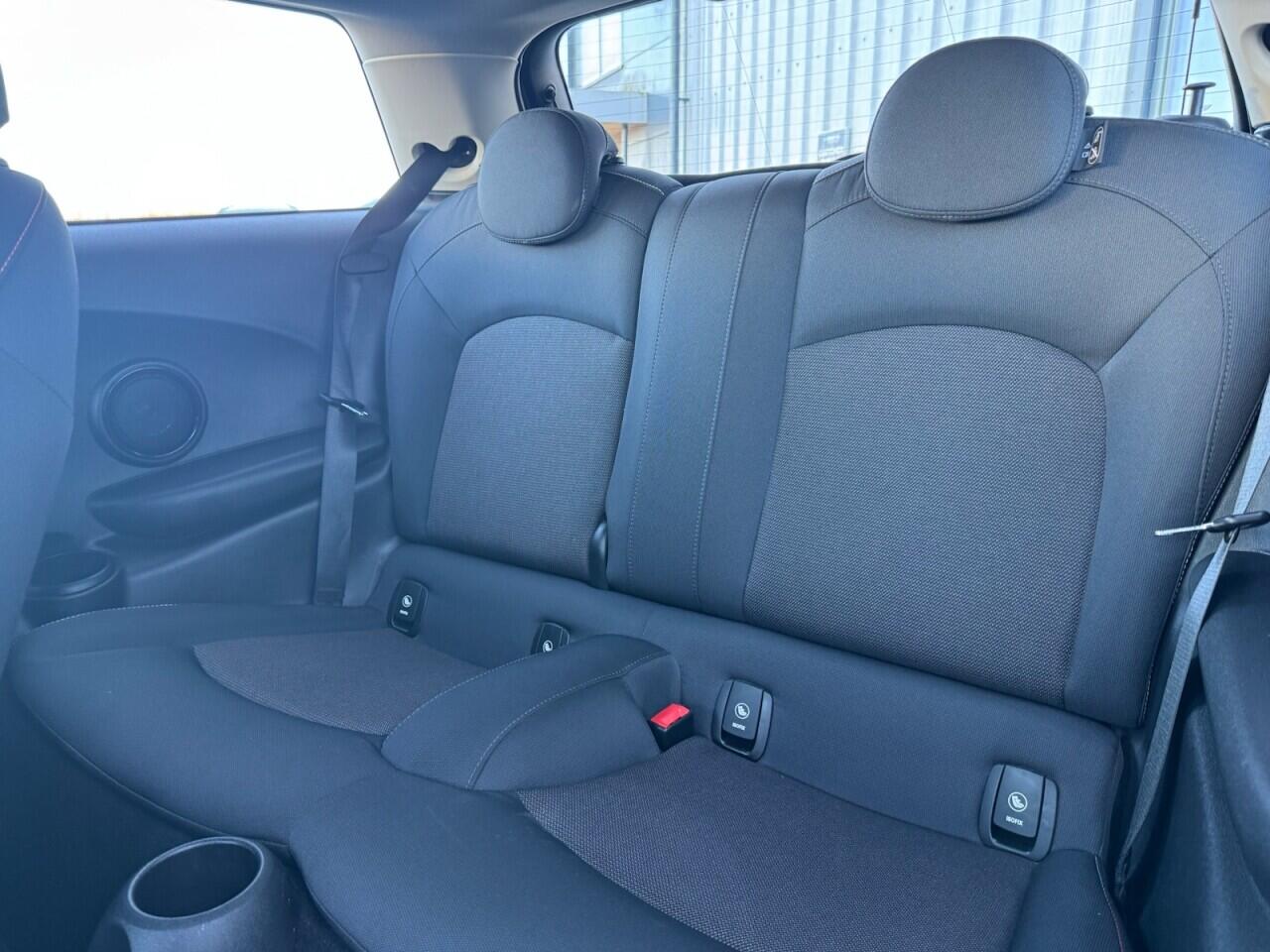 Used MINI Hatch 2018 for sale - 76765229: Photo 47