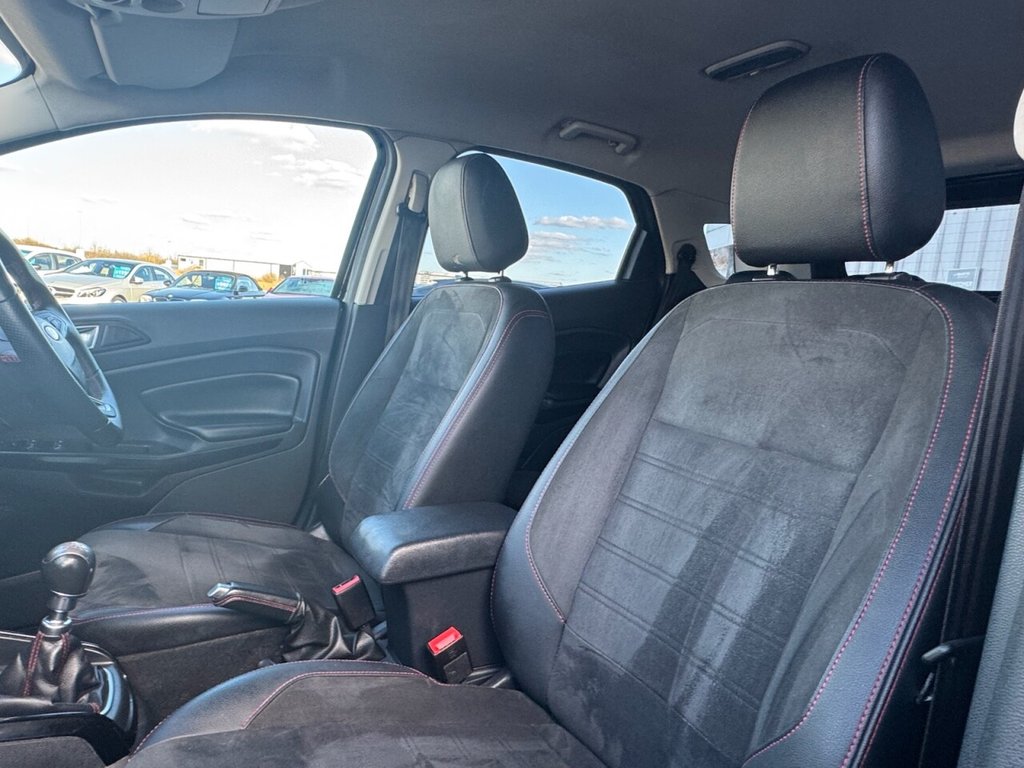 Used Ford Ecosport 2021 for sale - 76558776: Photo 37