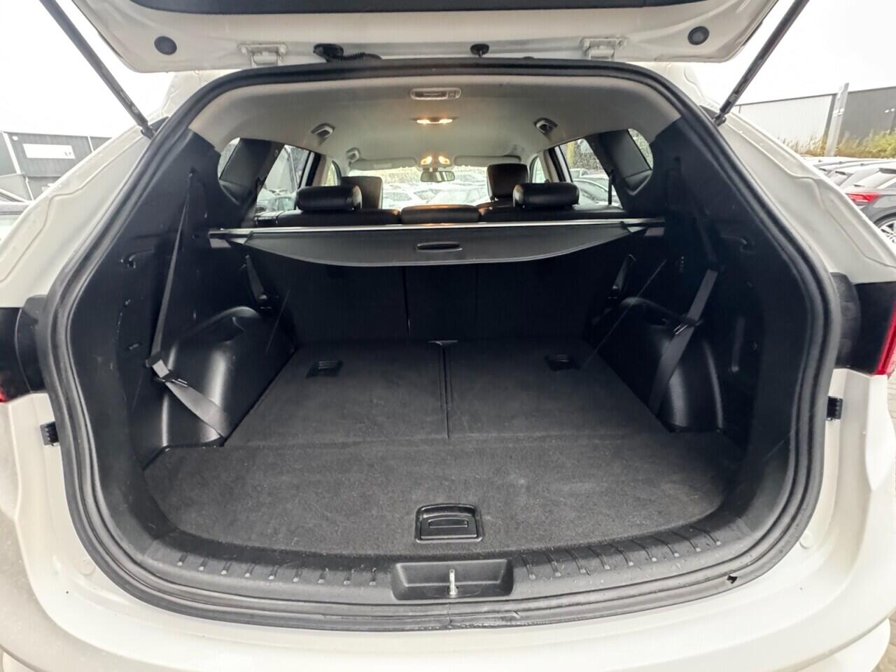 Used Hyundai Santa Fe 2016 for sale - 76701059: Photo 36