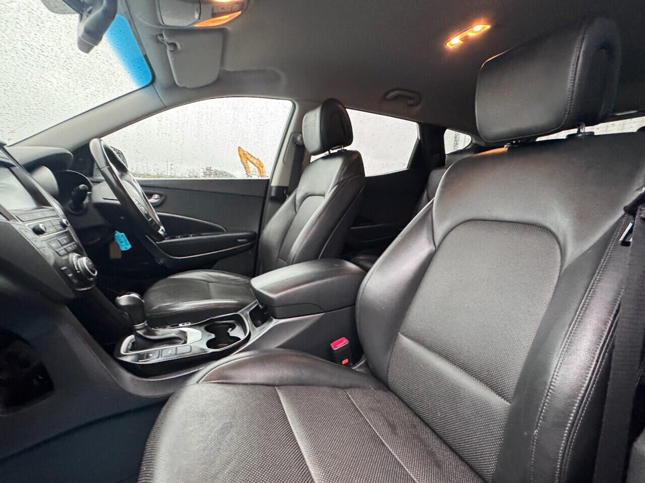 Used Hyundai Santa Fe 2016 for sale - 76701059: Photo 37