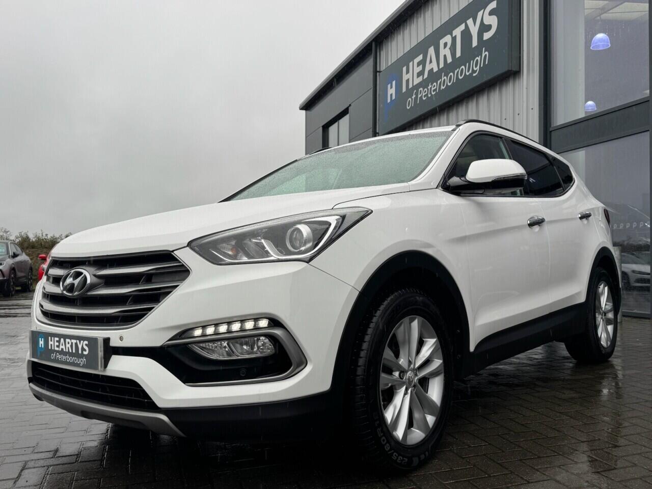 Used Hyundai Santa Fe 2016 for sale - 76701059: Photo 4