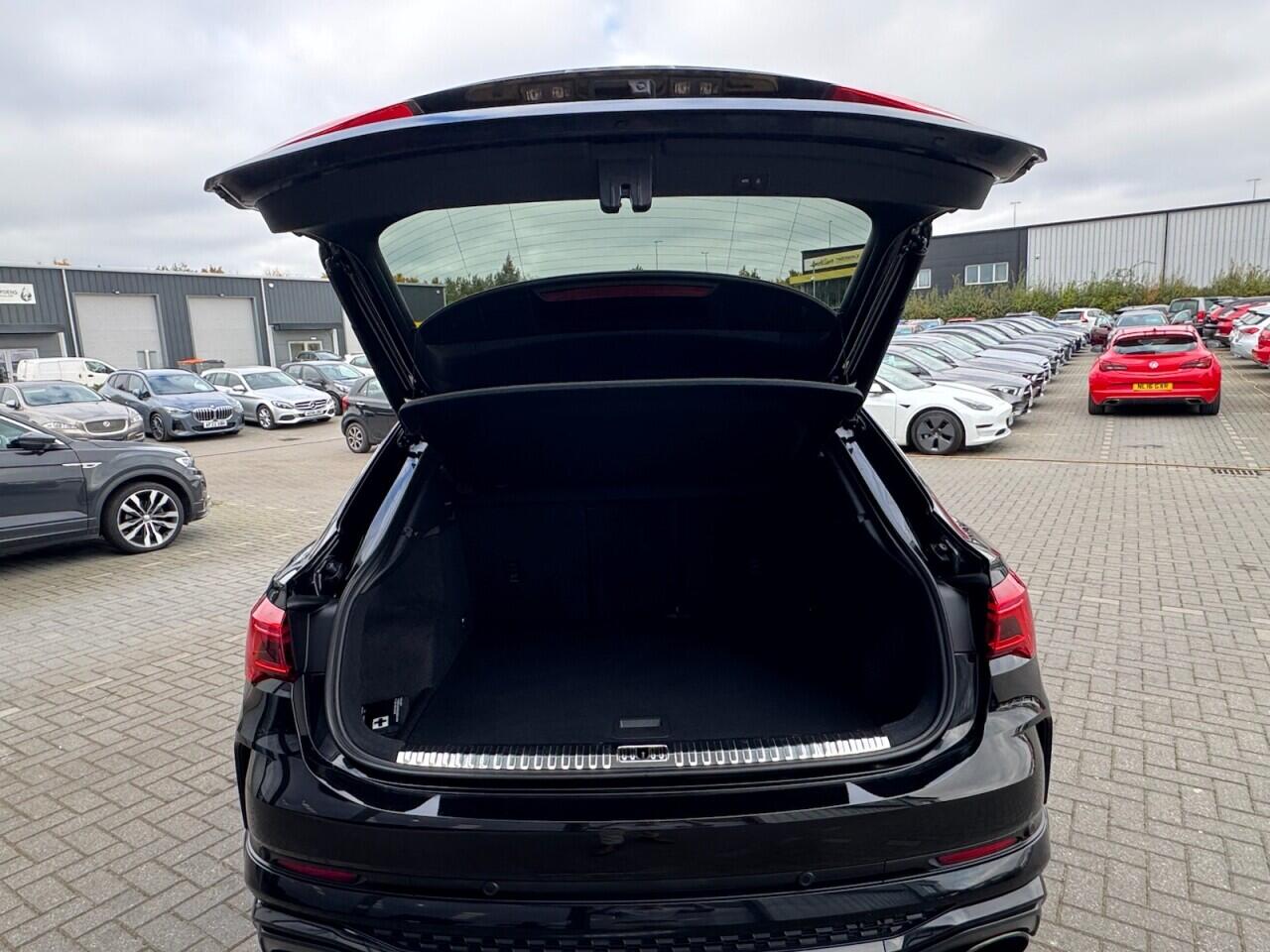 Used Audi RS Q3 2023 for sale - 76702114: Photo 39