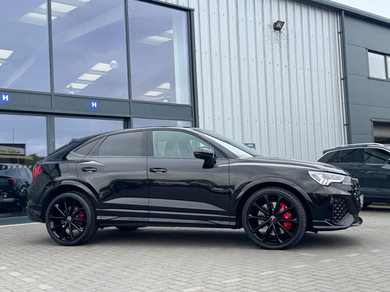 Used Audi RS Q3 2023 for sale - 76702114: Photo 5