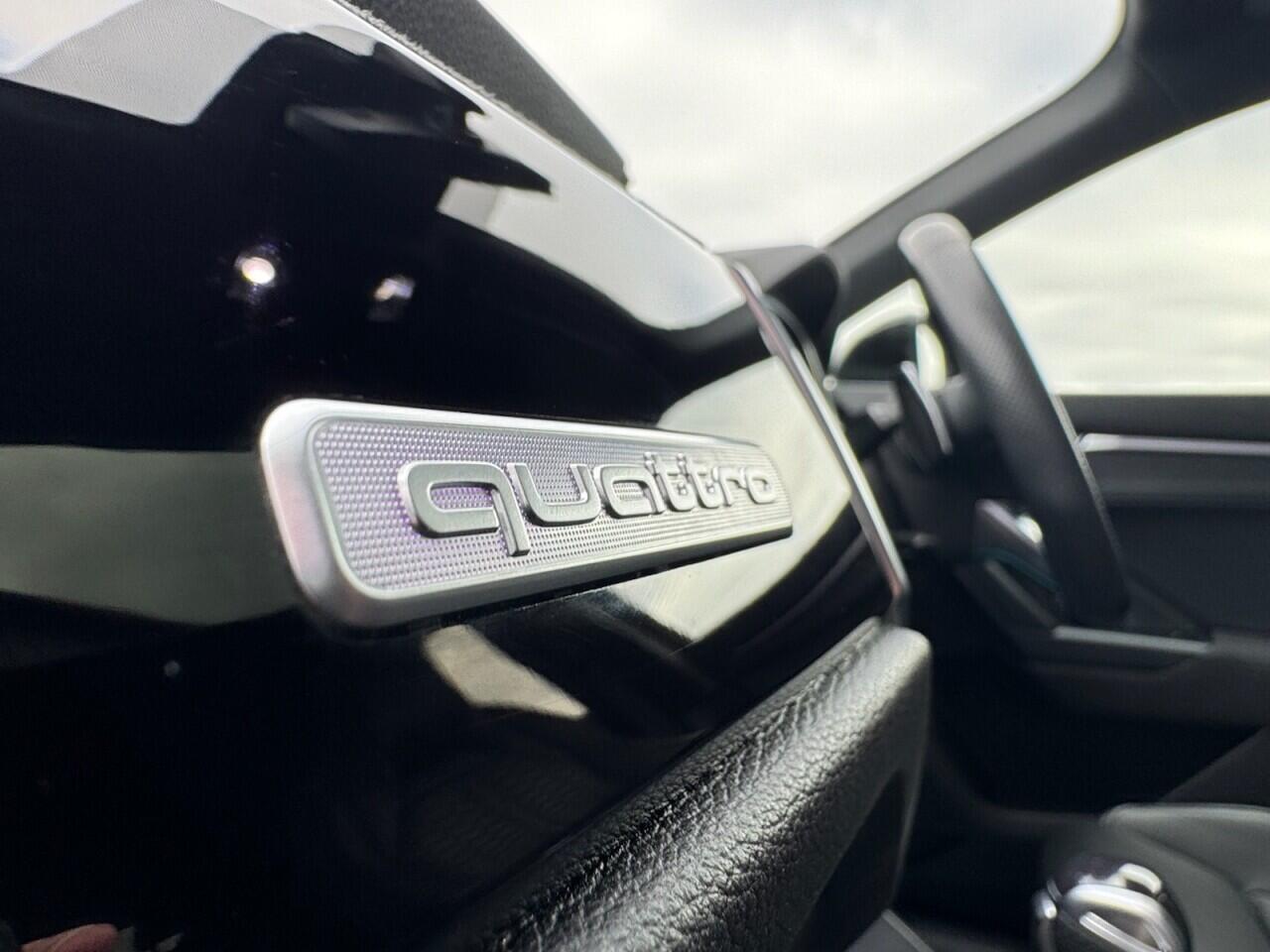 Used Audi RS Q3 2023 for sale - 76702114: Photo 53