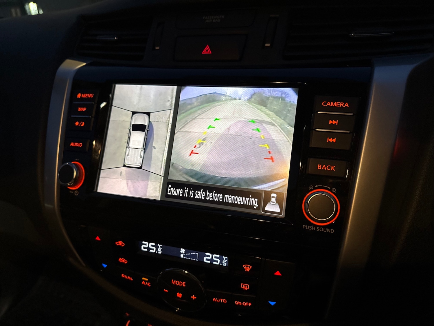 Used Nissan Navara 2021 for sale - 77776464: Photo 9