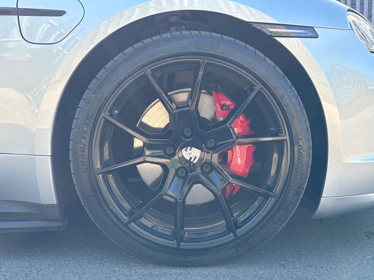 Used Porsche Taycan 2024 for sale - 77750490: Photo 21