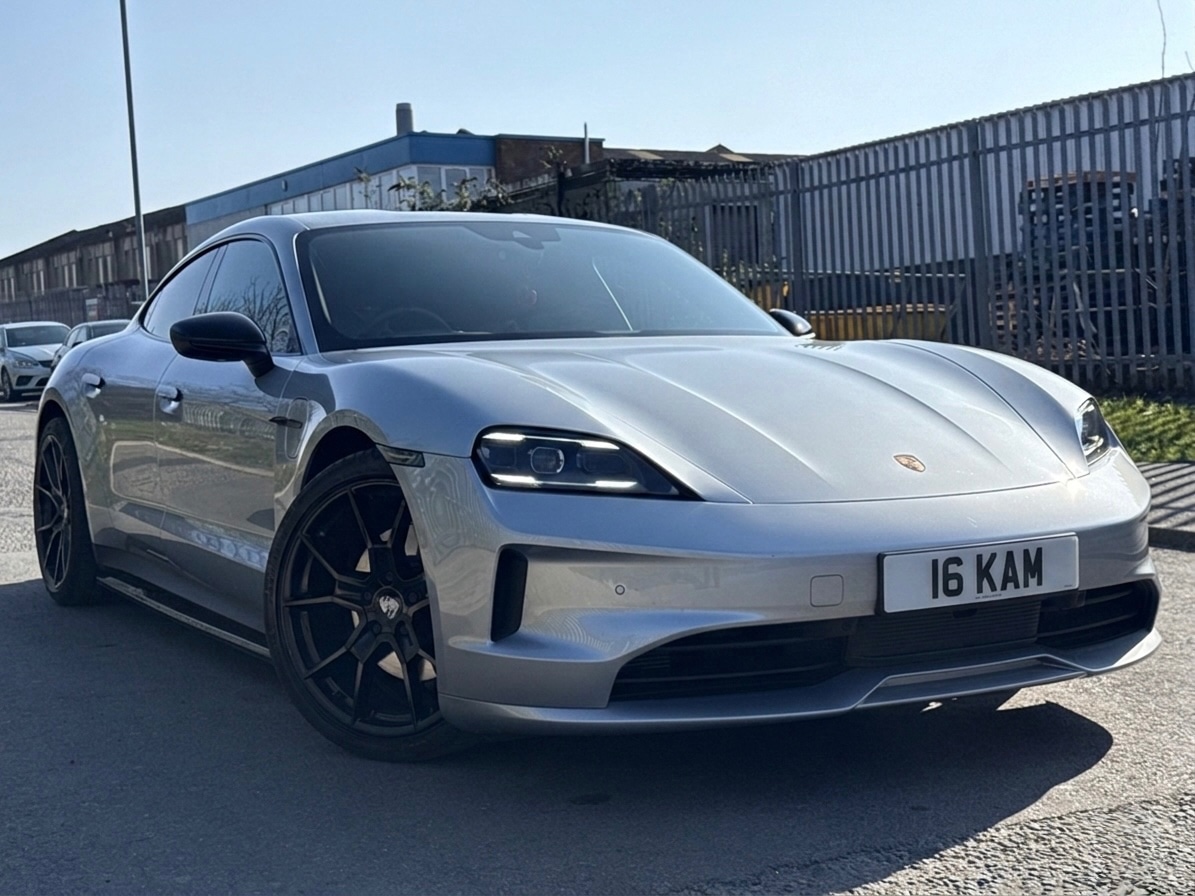 Used Porsche Taycan 2024 for sale - 77750490: Photo 3