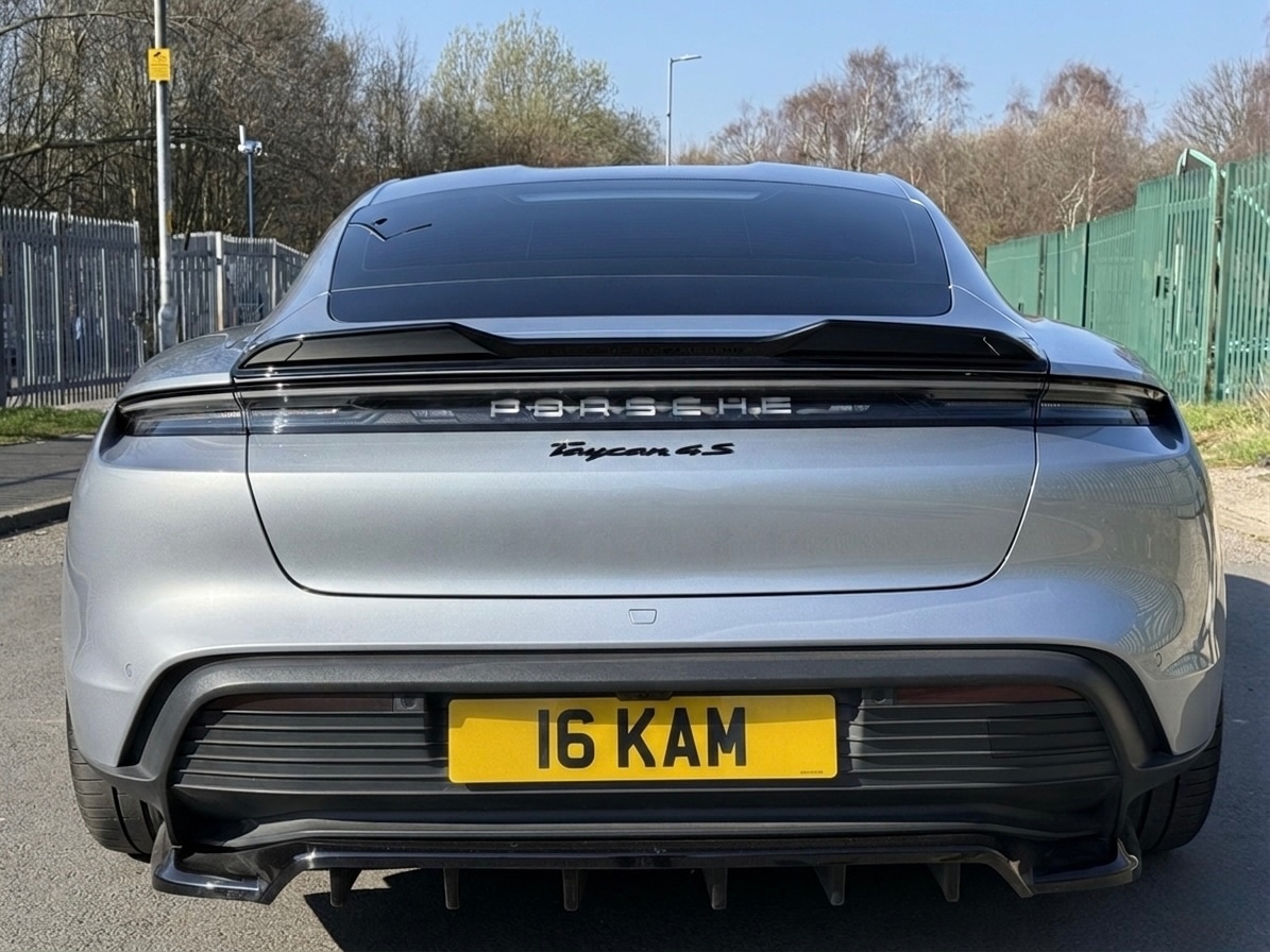 Used Porsche Taycan 2024 for sale - 77750490: Photo 5