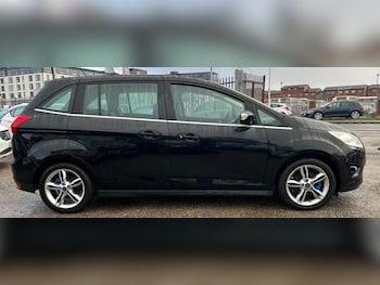 Used Ford Grand C-Max 2016 for sale - 77720579: Photo