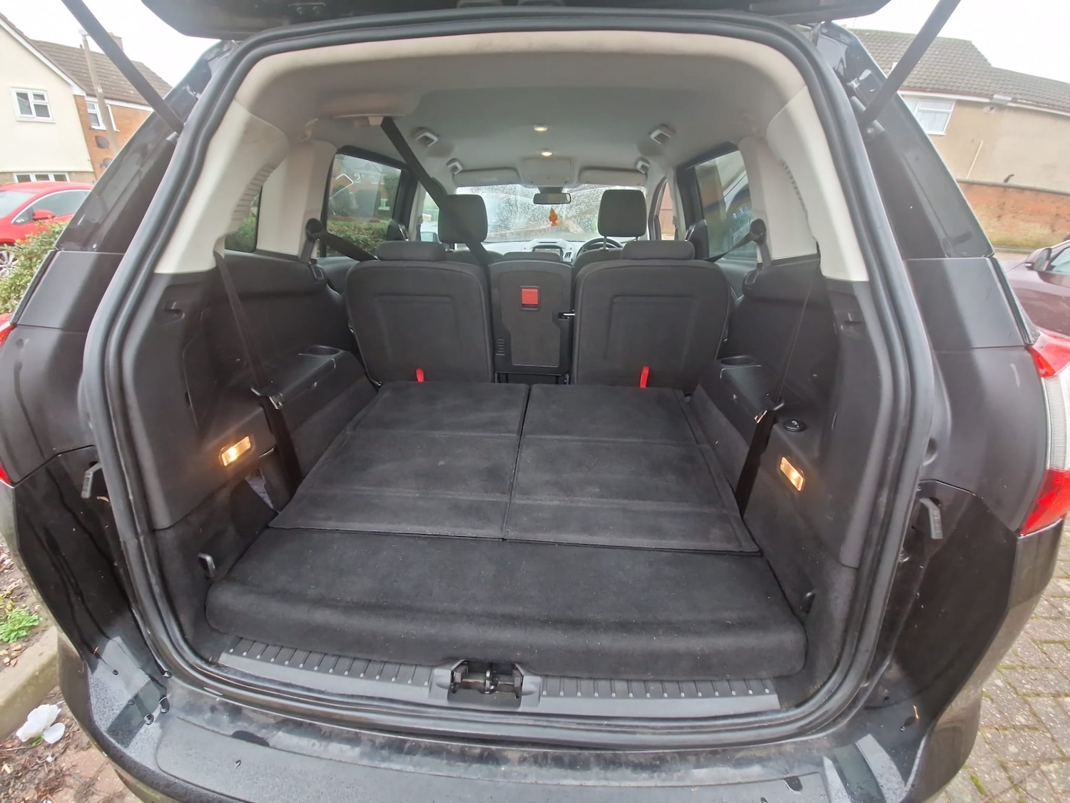 Used Ford Grand C-Max 2016 for sale - 77720579: Photo 4