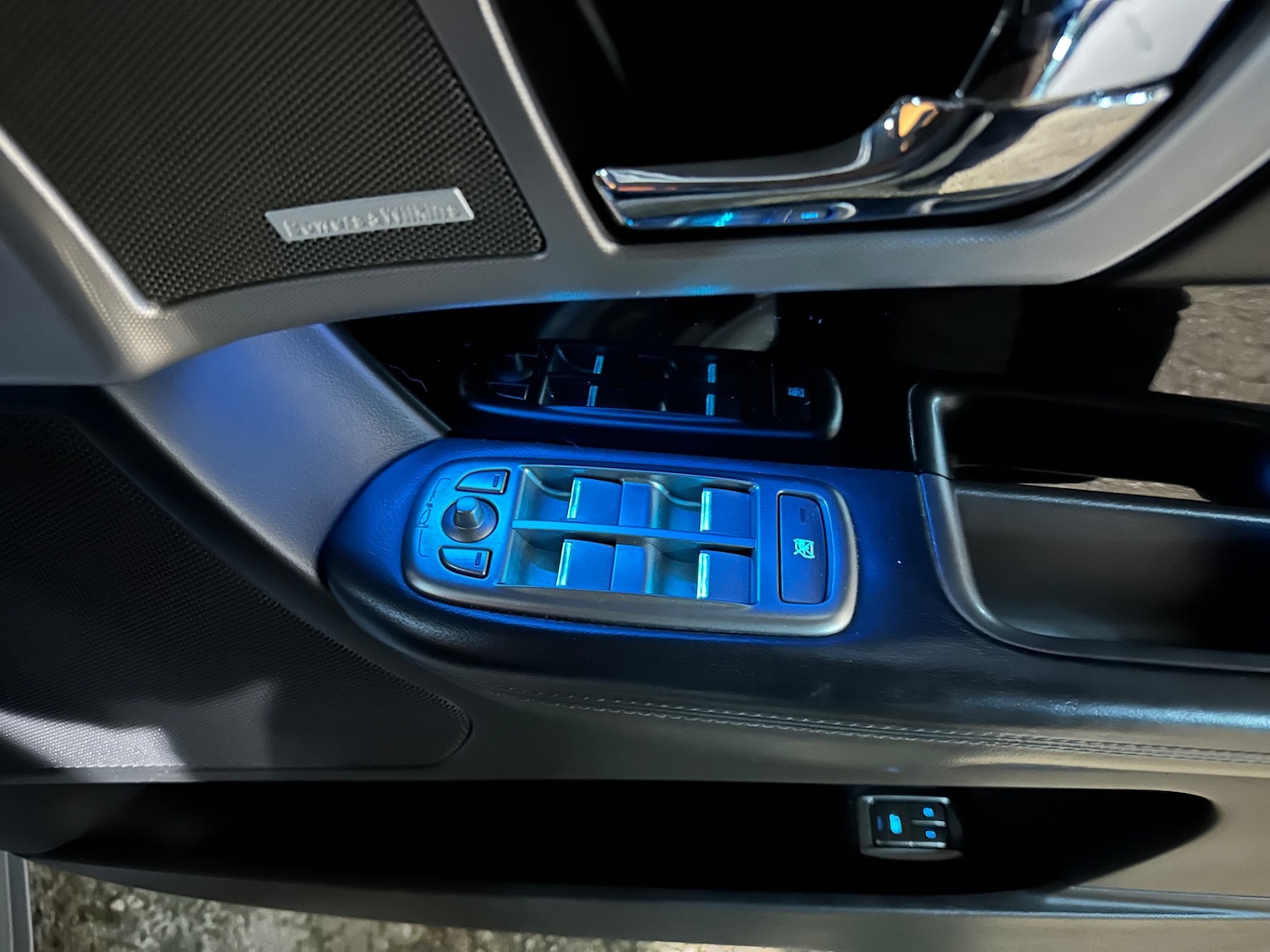 Used Jaguar XF 2010 for sale - 76483108: Photo 17