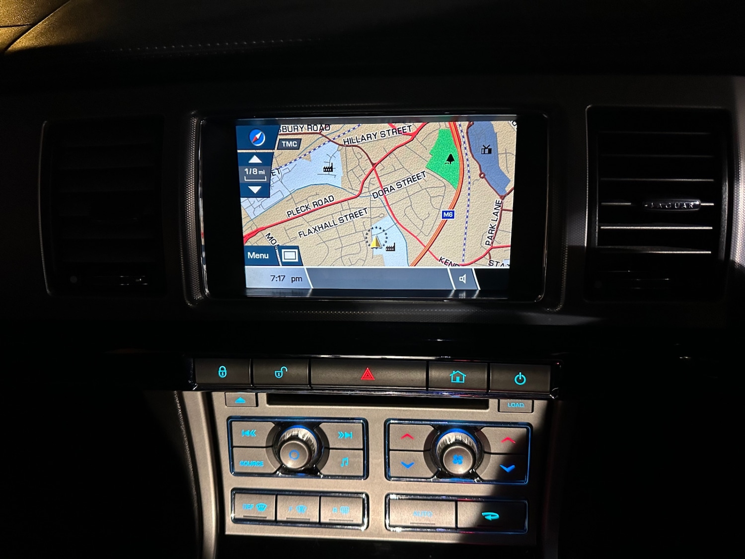 Used Jaguar XF 2010 for sale - 76483108: Photo 19