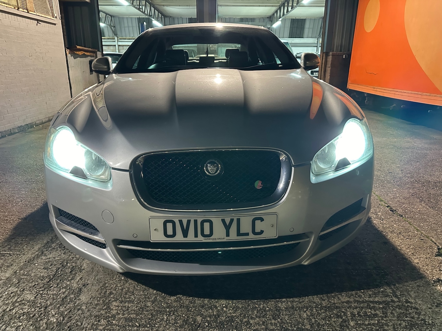 Used Jaguar XF 2010 for sale - 76483108: Photo 4