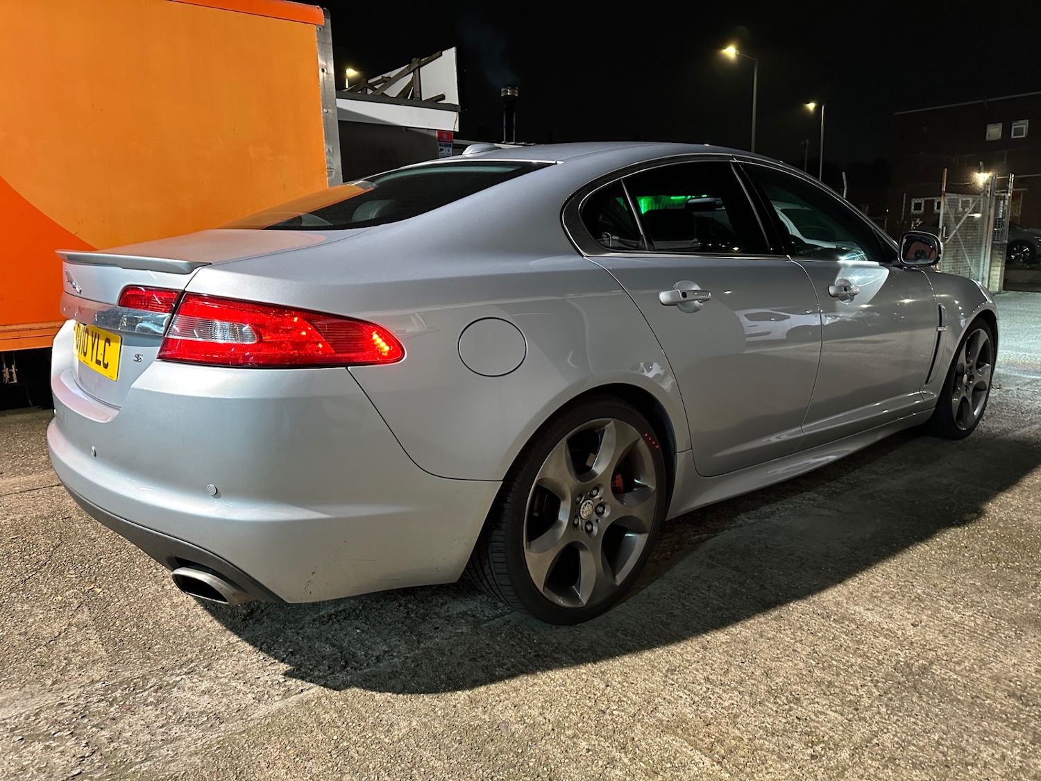 Used Jaguar XF 2010 for sale - 76483108: Photo 5