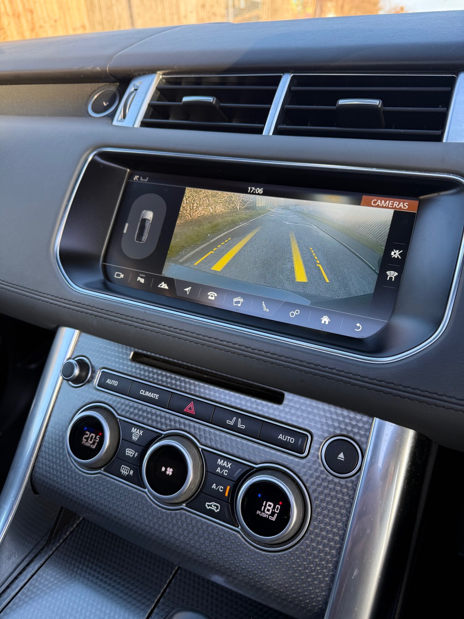 Used Land Rover Range Rover Sport 2017 for sale - 78210507: Photo 14