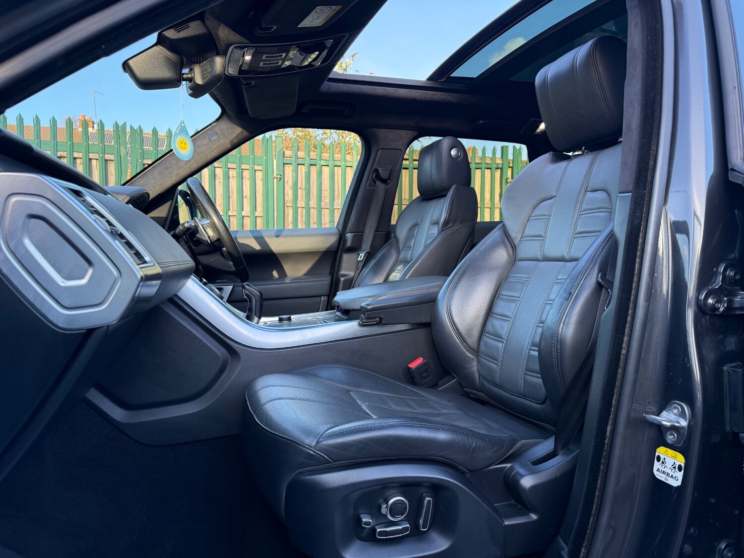 Used Land Rover Range Rover Sport 2017 for sale - 78210507: Photo 9