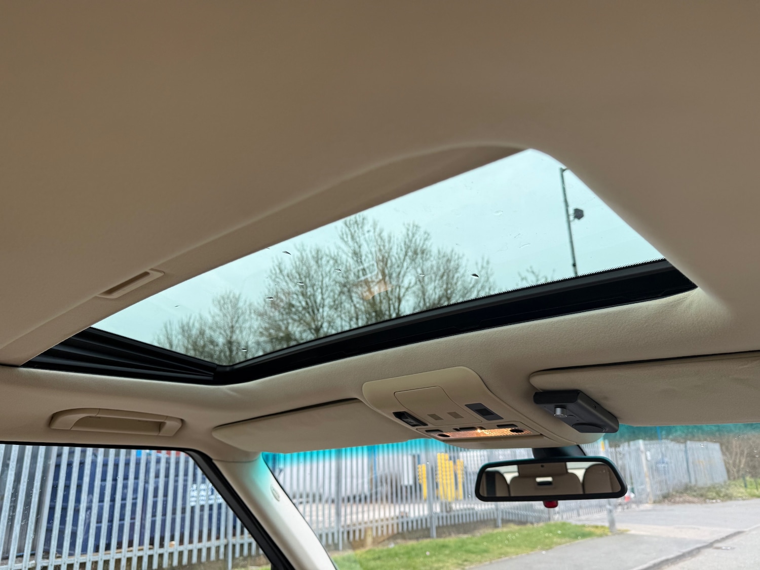 Used Land Rover Range Rover 2004 for sale - 77990365: Photo 11