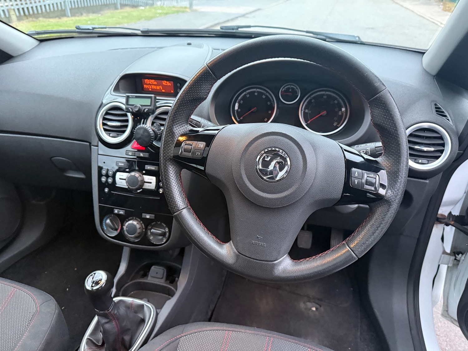 Used Vauxhall Corsa 2012 for sale - 78139452: Photo 8