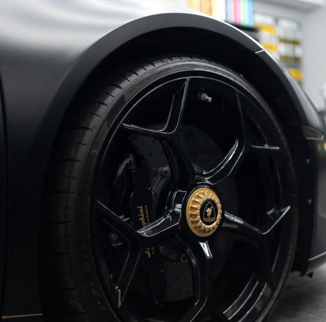 Used Lamborghini Huracan 2017 for sale - 77735267: Photo 9