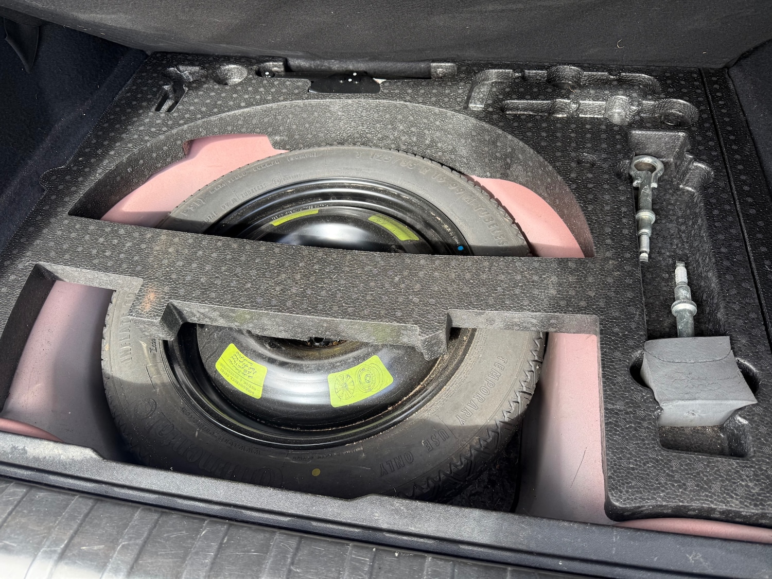 Used Peugeot 2008 2015 for sale - 78210483: Photo 14