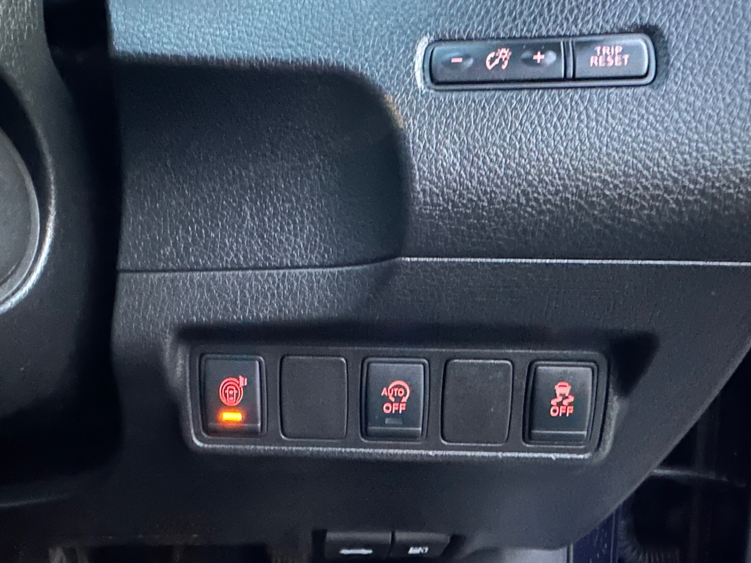 Used Nissan Pulsar 2015 for sale - 76536358: Photo 15