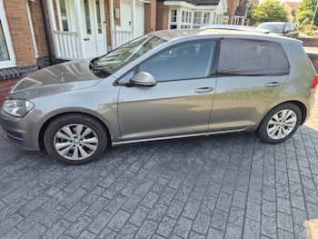 Used Volkswagen Golf 2014 for sale - 78738682: Photo