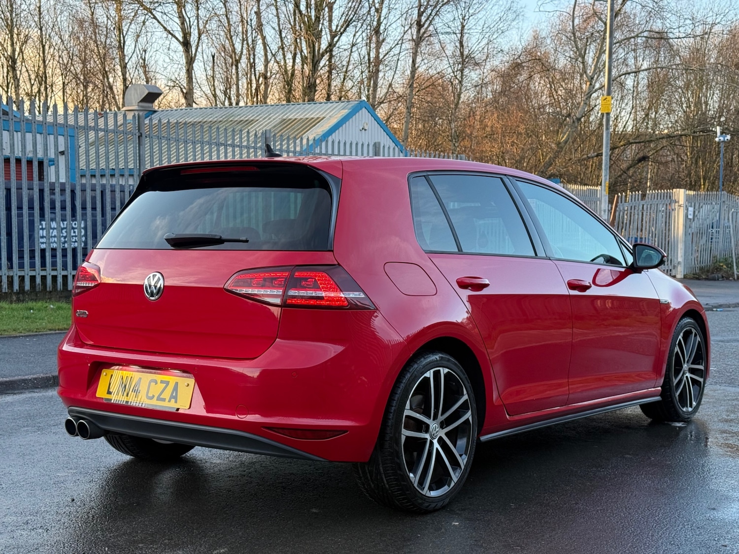 Used Volkswagen Golf 2014 for sale - 76931140: Photo 4