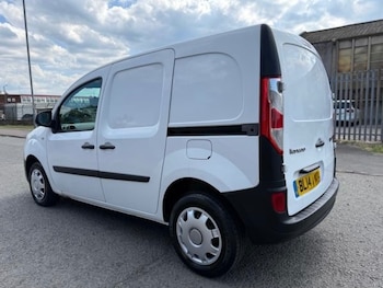 Used Renault Kangoo 2014 for sale - 76532210: Photo