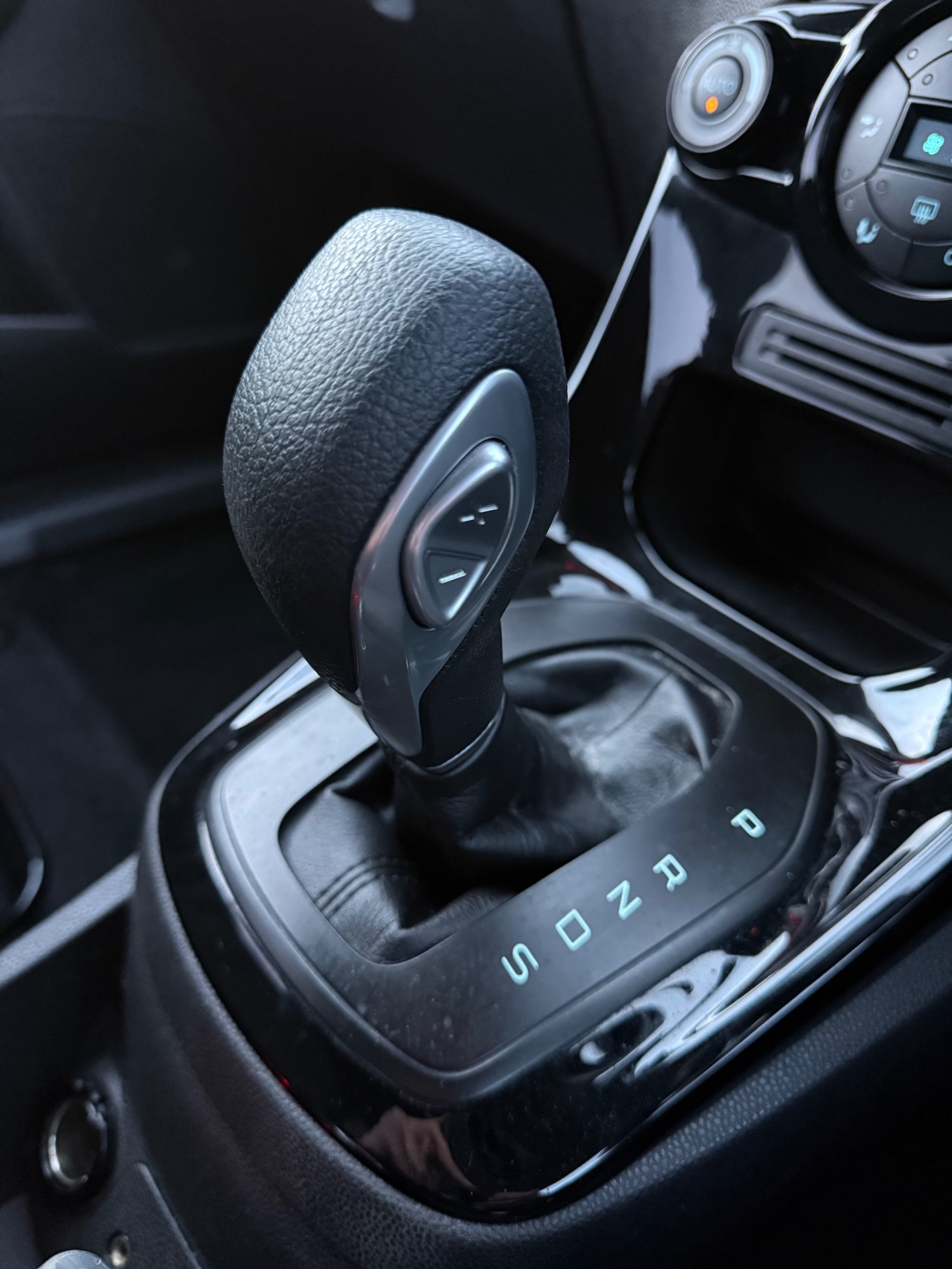 Used Ford Fiesta 2013 for sale - 77129102: Photo 14