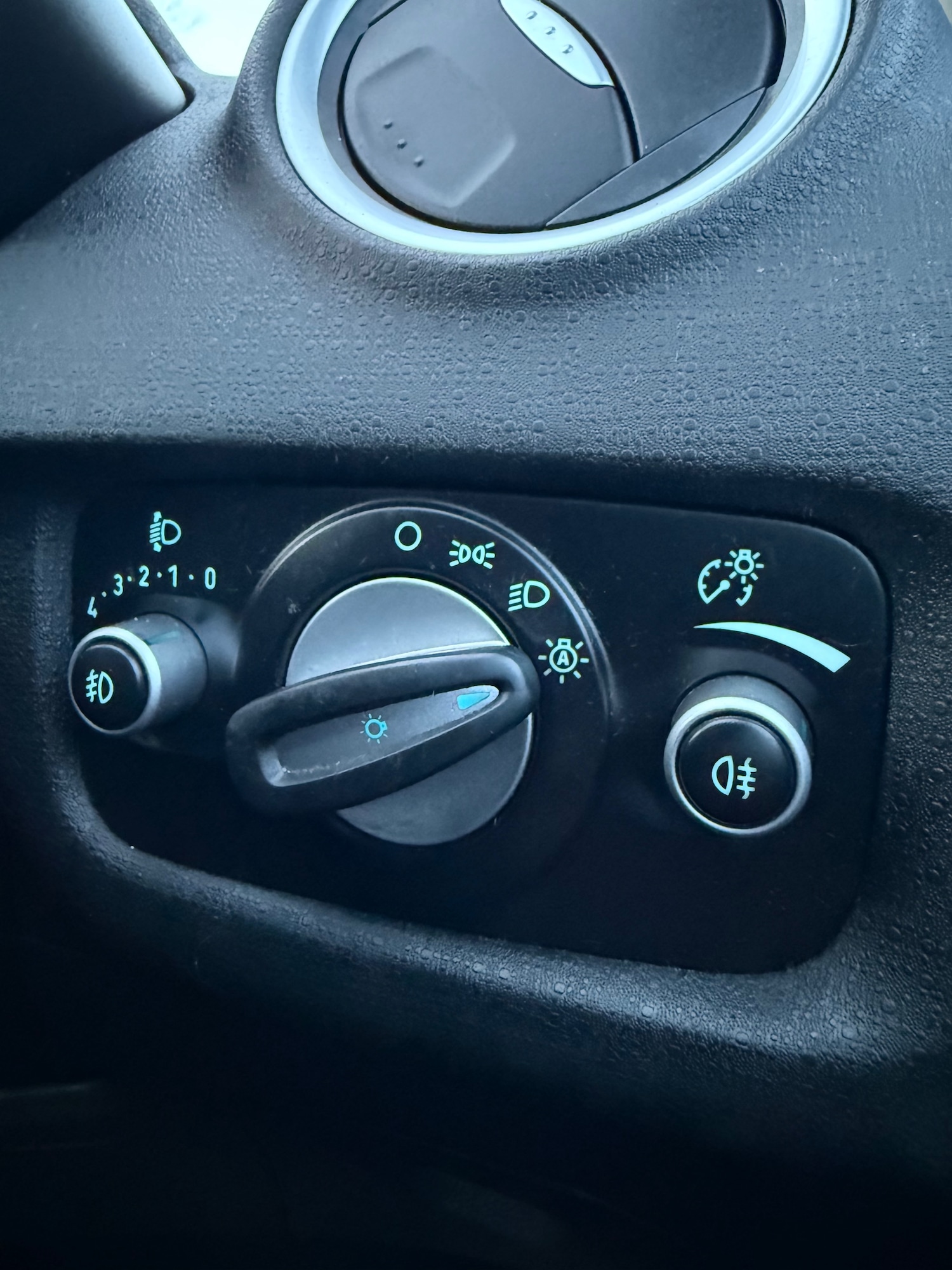 Used Ford Fiesta 2013 for sale - 77129102: Photo 15