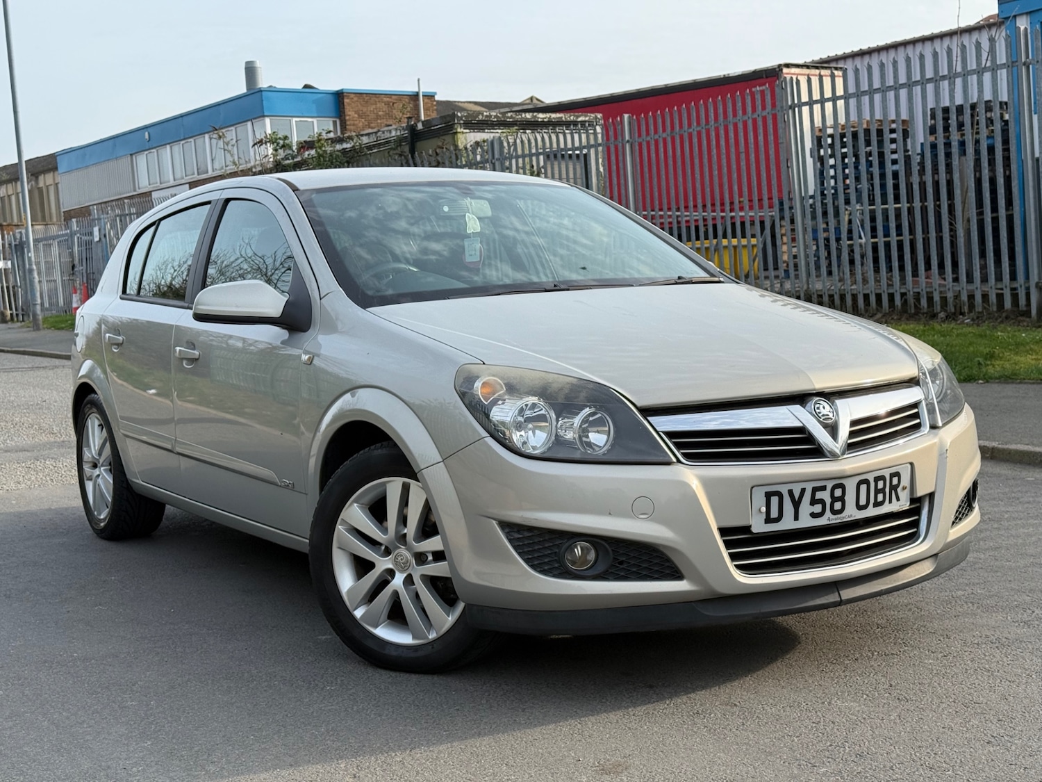 Used Vauxhall Astra 2008 for sale - 77968934: Photo 3