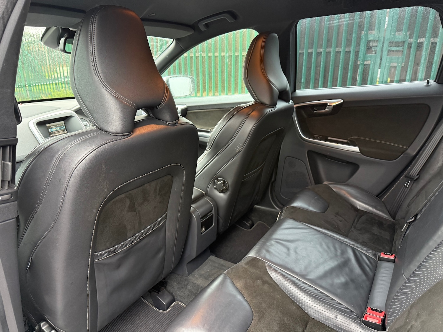 Used Volvo XC60 2014 for sale - 76664908: Photo 11