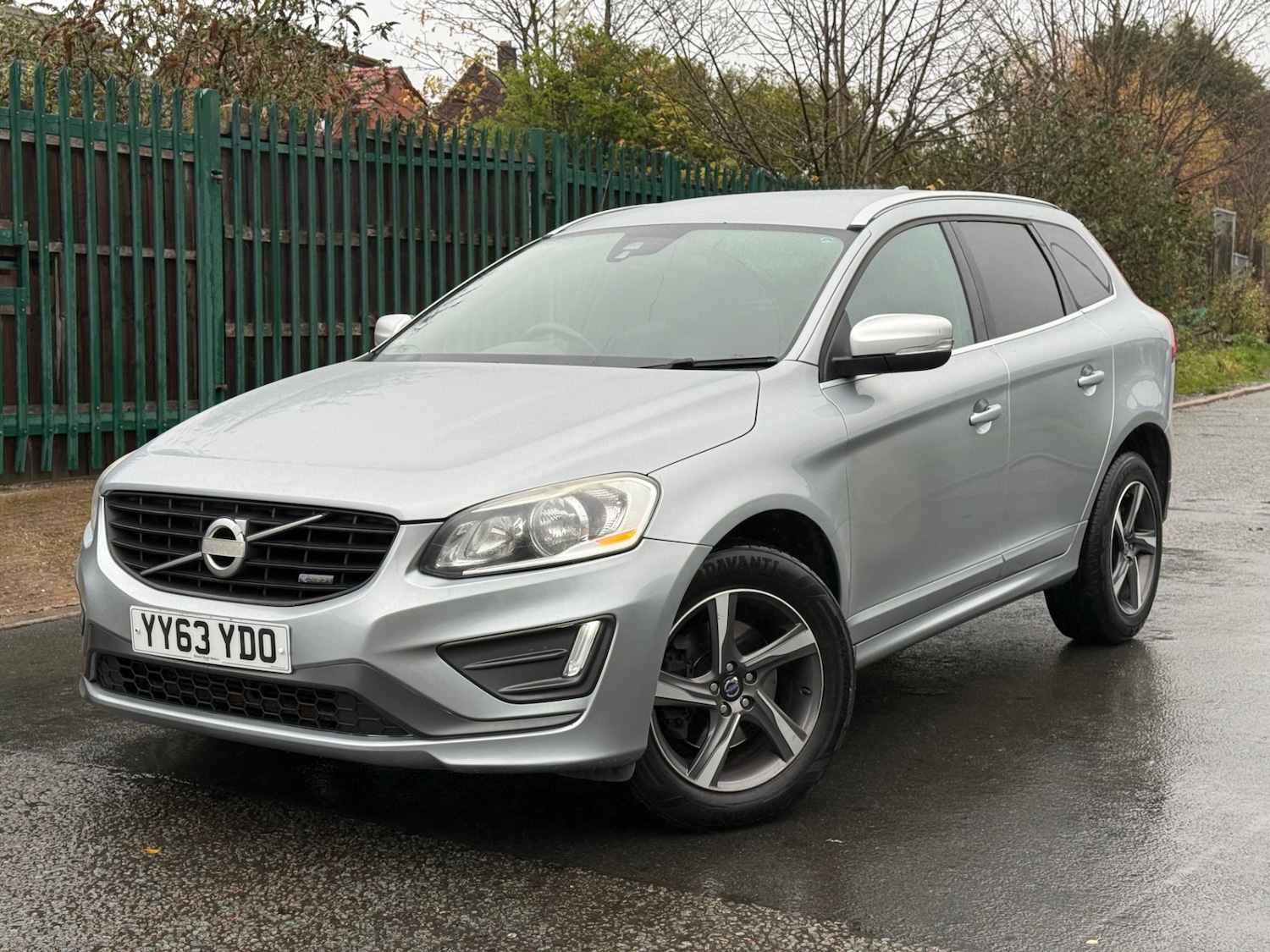 Used Volvo XC60 2014 for sale - 76664908: Photo 3