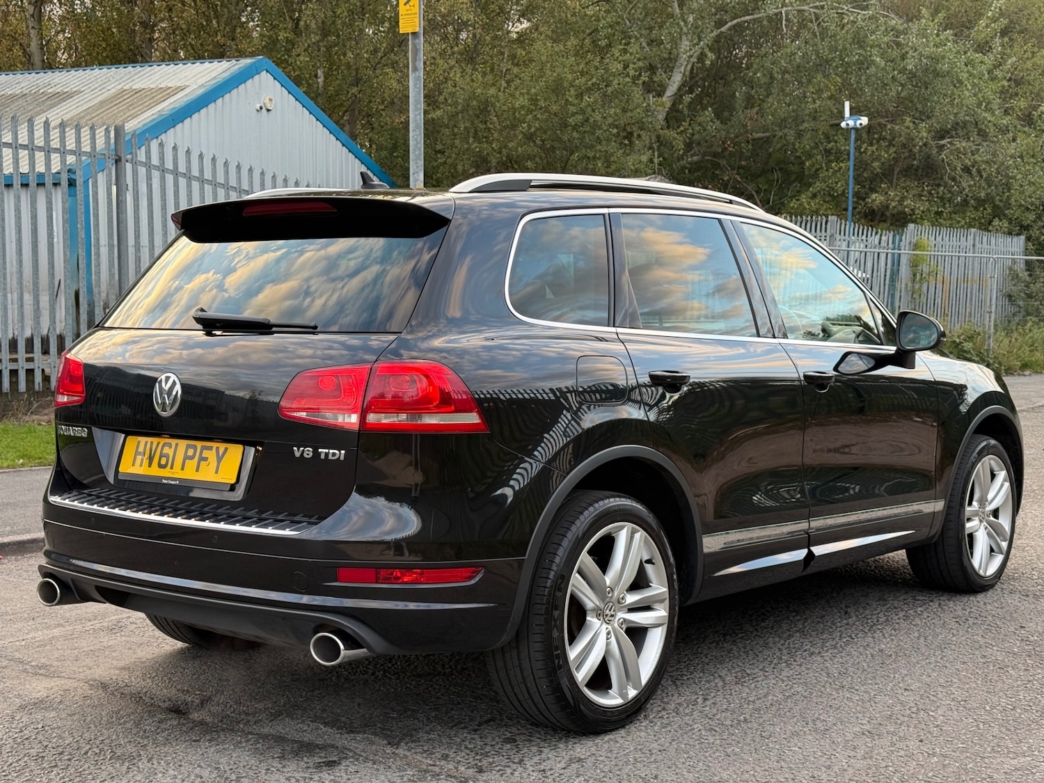 Used Volkswagen Touareg 2011 for sale - 76058323: Photo 6