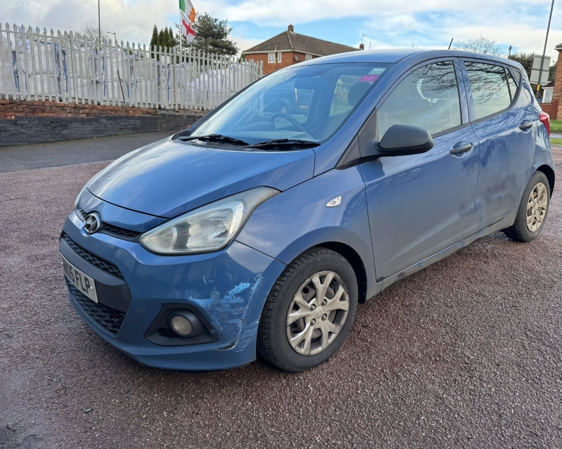 Used Hyundai i10 2015 for sale - 77535472: Photo 2