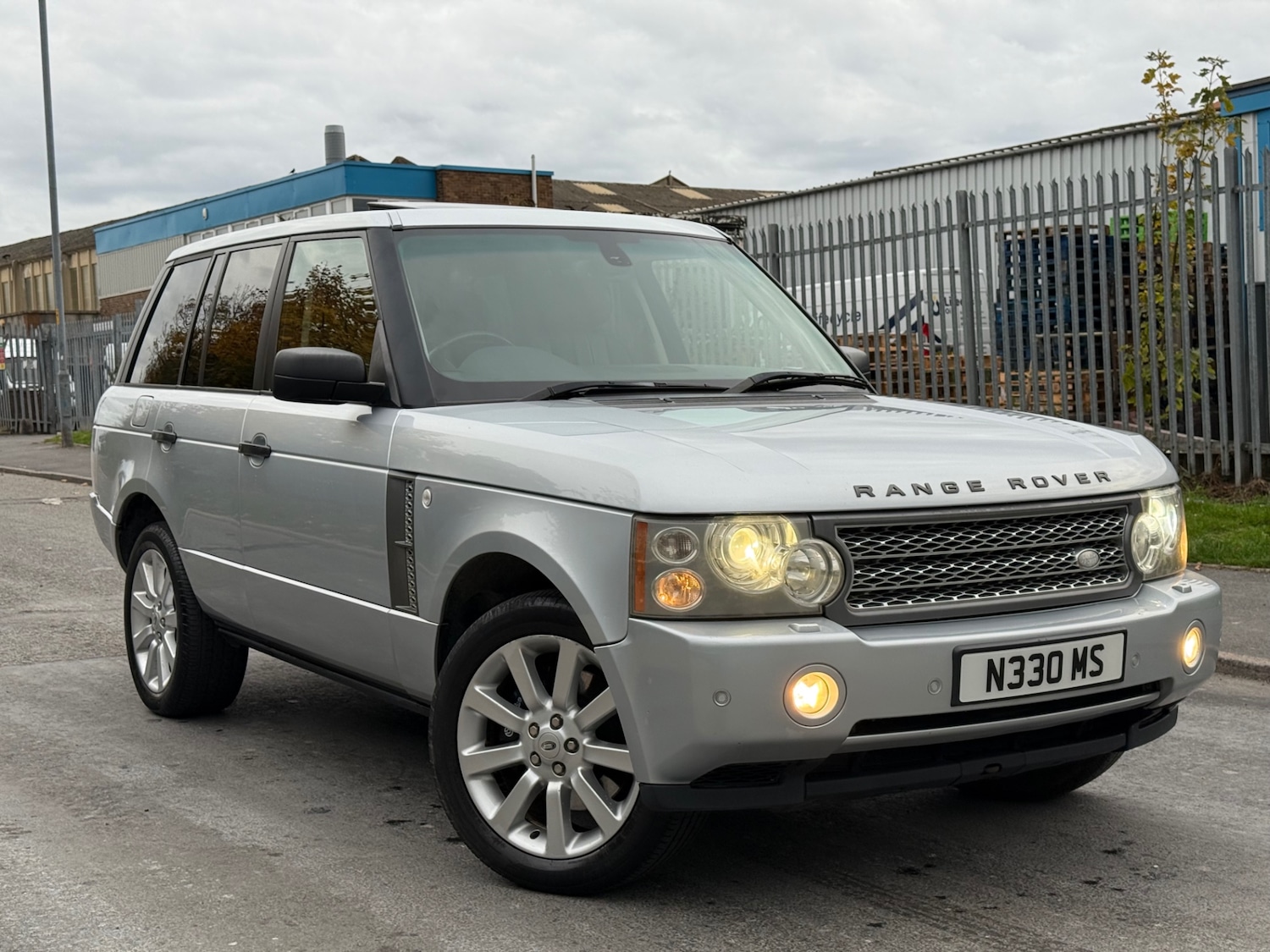 Used Land Rover Range Rover 2006 for sale - 76344307: Photo 3