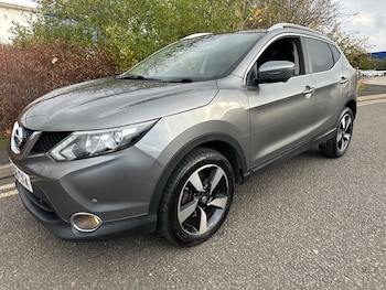 Used Nissan Qashqai 2016 for sale - 76507758: Photo