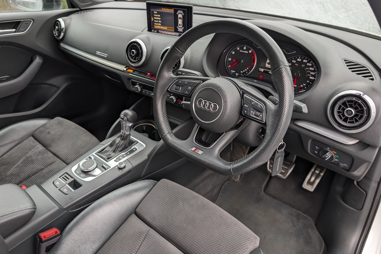 Used Audi A3 2018 for sale - 76559608: Photo 9