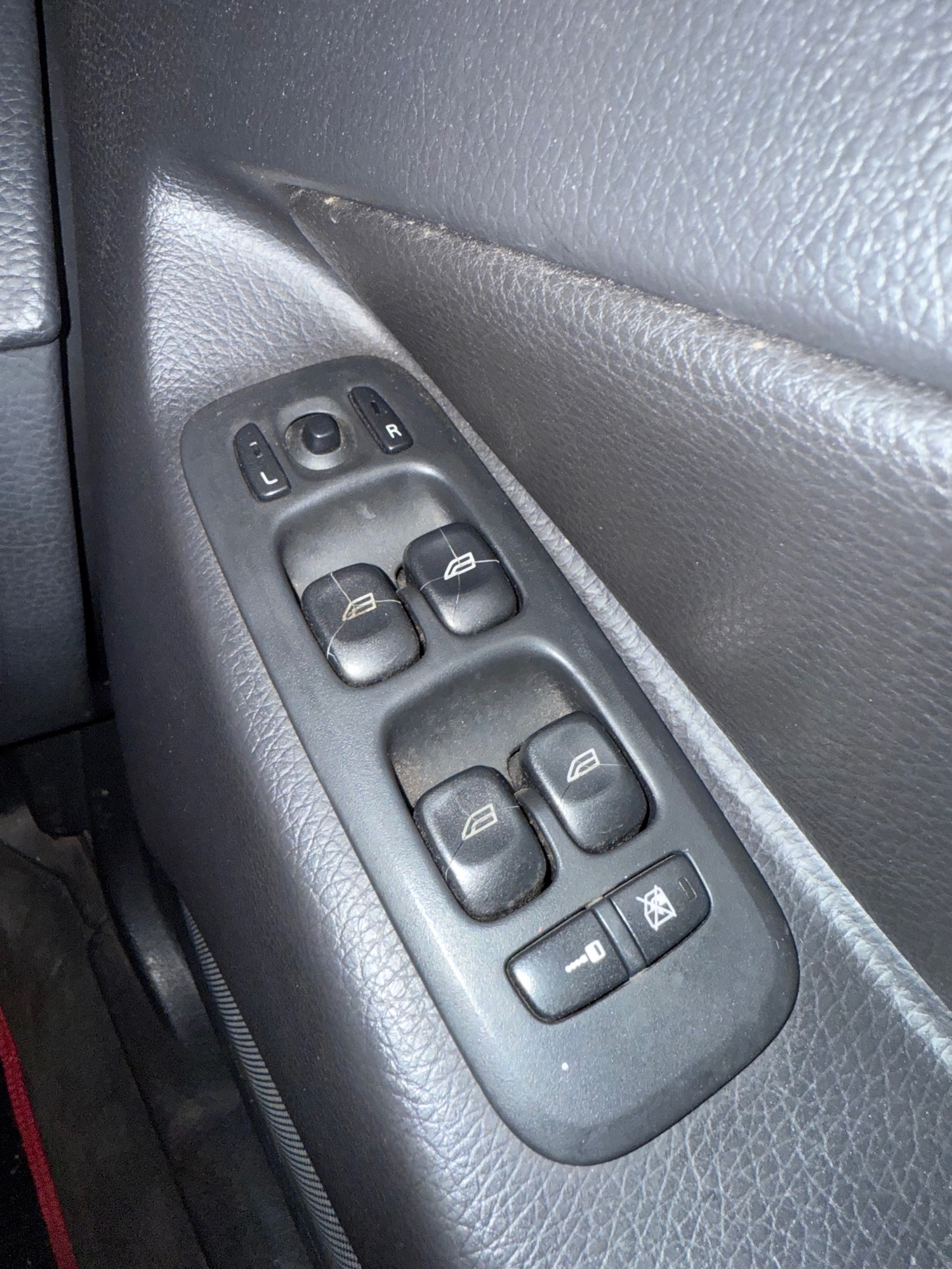 Used Volvo XC90 2005 for sale - 77274821: Photo 12