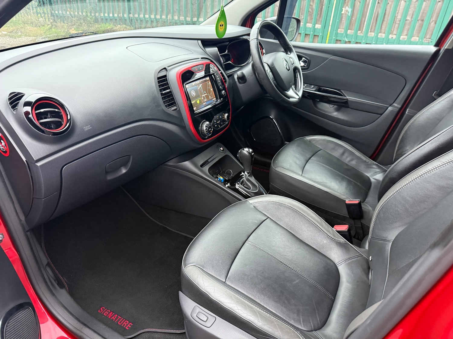 Used Renault Captur 2016 for sale - 77420715: Photo 9