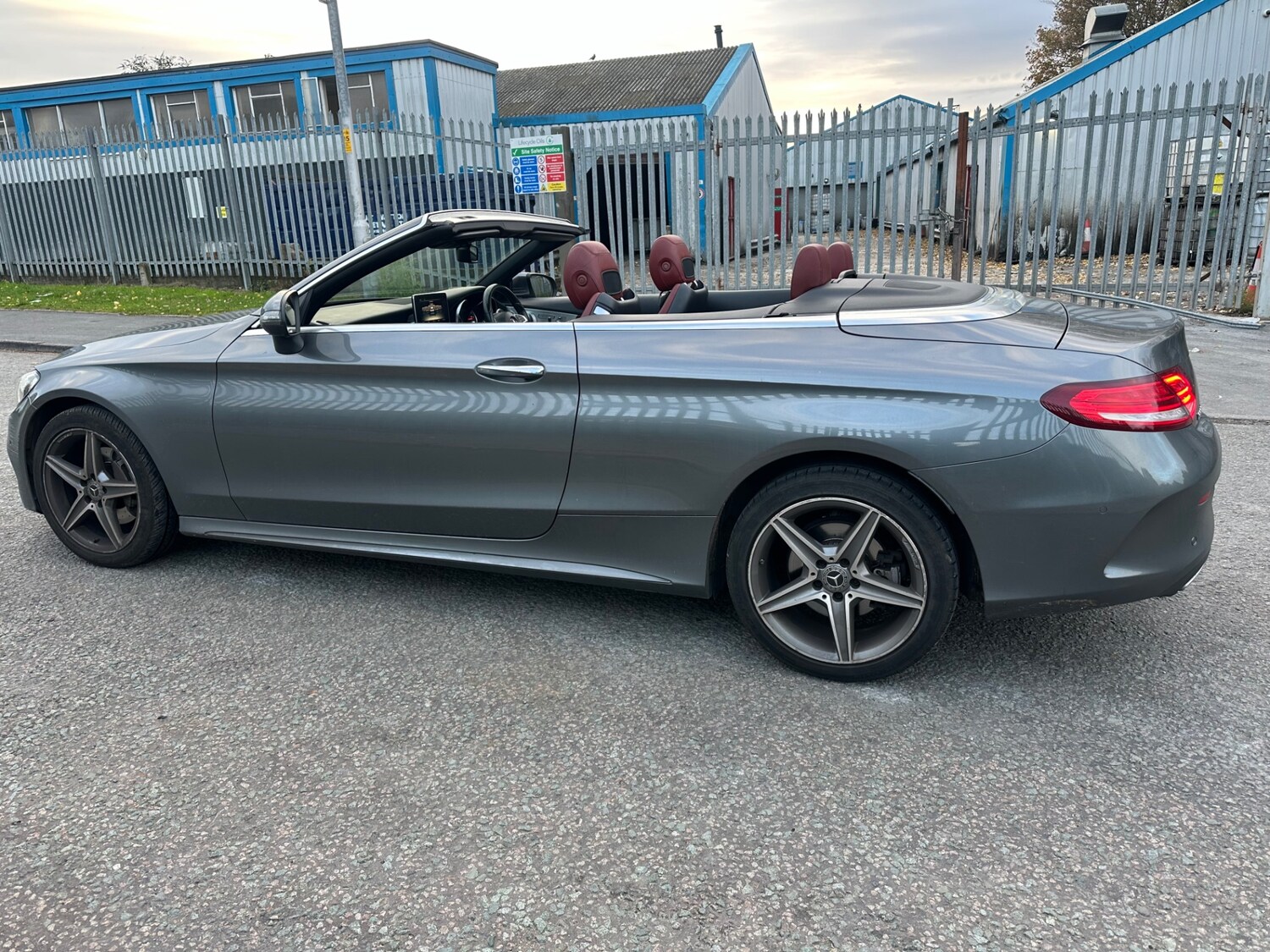 Used Mercedes-Benz C Class 2018 for sale - 76408324: Photo 14