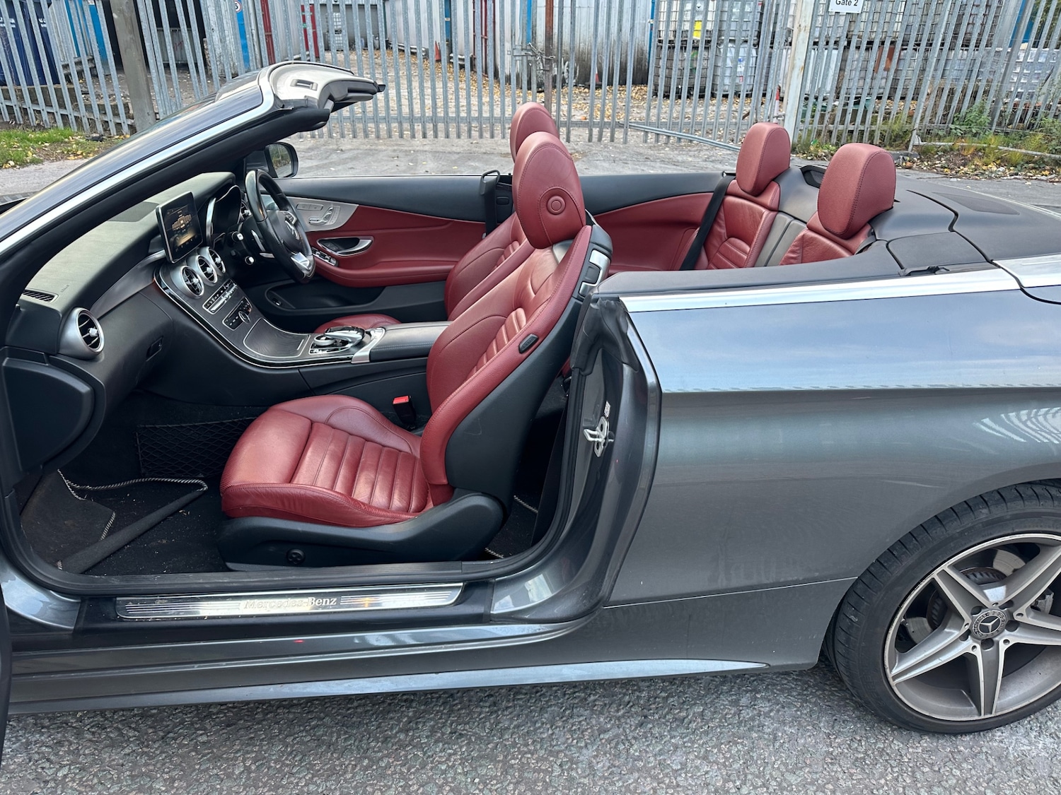 Used Mercedes-Benz C Class 2018 for sale - 76408324: Photo 15